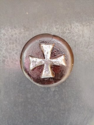 Magnete Croce Templare su cerchio in legno