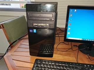 ORDENADOR  Y MONITOR ASUS VS197DE