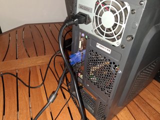 ORDENADOR  Y MONITOR ASUS VS197DE