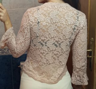 Blusa de encaje rosa