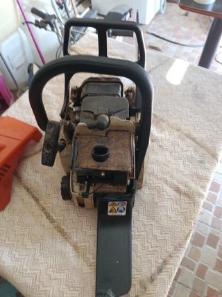 Motosierra Stihl MS 180 averiada