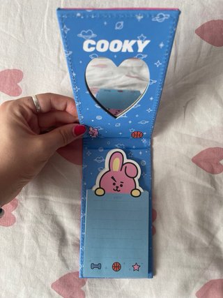 posits Cooky BT21