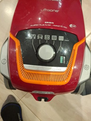 Aspirador Electrolux Ultraone Rojo