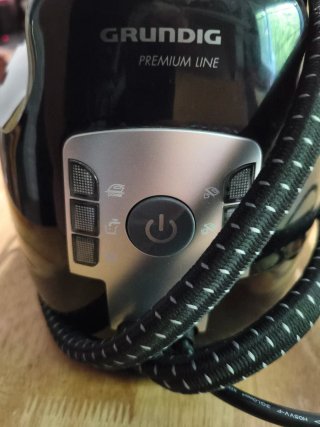 Centro de Planchado Grundig Premium