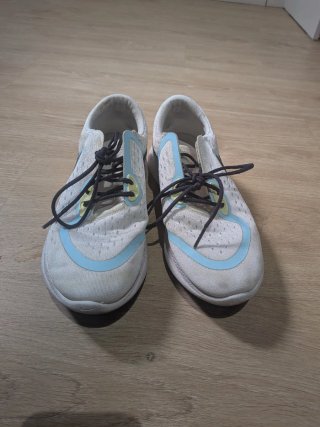 Deportivas Nike Naranja y Blanco
