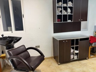 Mobiliario Peluquería Completo
