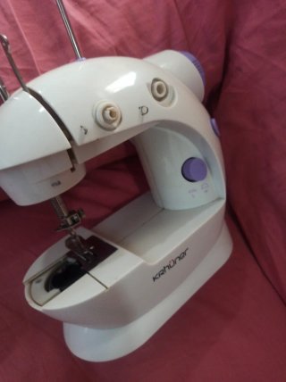 Mini Máquina Coser Krhüner - Piezas
