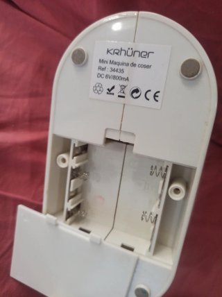 Mini Máquina Coser Krhüner - Piezas