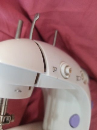 Mini Máquina Coser Krhüner - Piezas