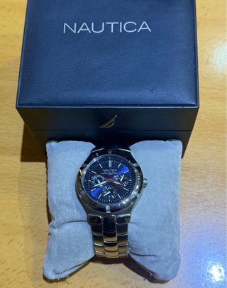 Reloj Nautica N10061 nuevo