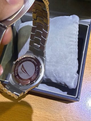 Reloj Nautica N10061 nuevo