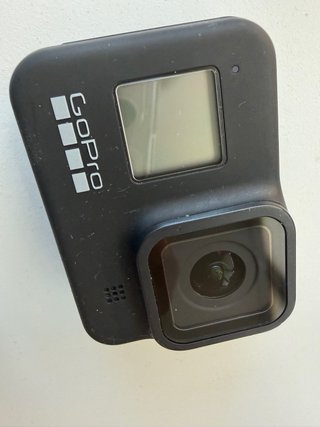 GoPro HERO8 Black + 2 Baterías + Accesorios