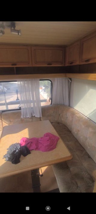 Caravana Burstner 1200kg