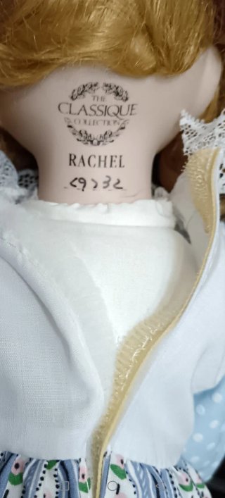 Muñeca Clásica Colección Rachel