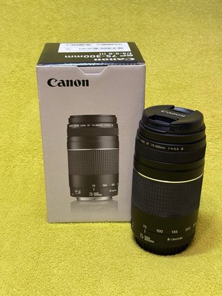 Canon EOS 2000D + Objetivo EF 75-300 f/4-5.6 III