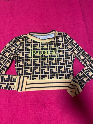 Camiseta “Fendi” con logo Roma
