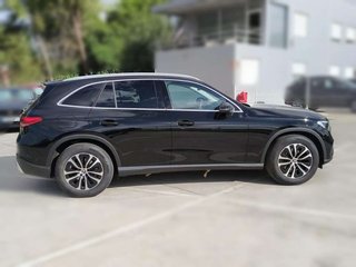 MERCEDES glc