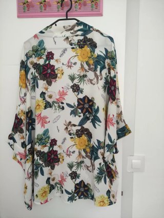 Kimono ligero estampado flores