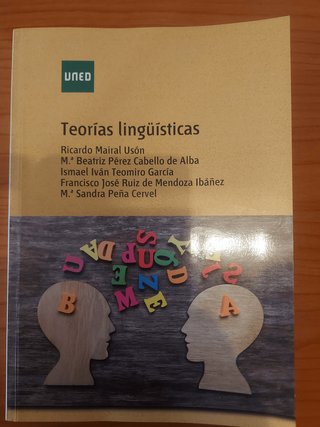 Libros de 1er año de grado Estudios Ingleses UNED