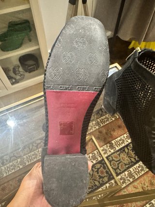 Botines de cuña negros