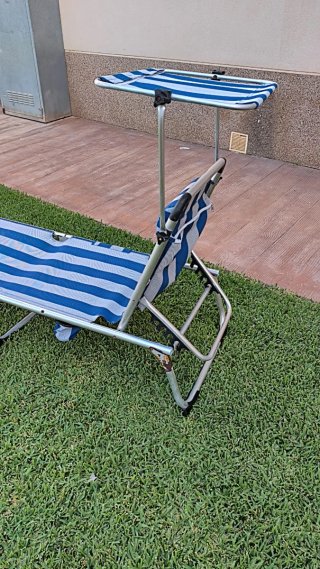 Hamaca de playa/piscina azul y blanca