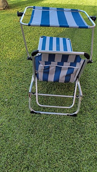 Hamaca de playa/piscina azul y blanca