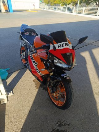 Honda CBR 600 RR 2006 Repsol