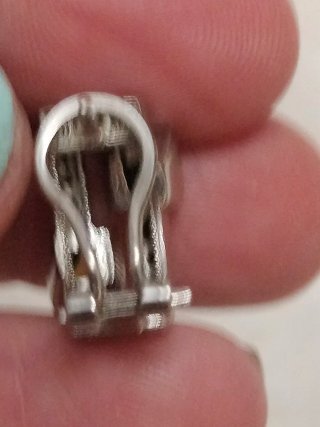 Bajo el precio ,pendientes vintage ideales