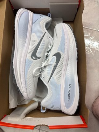 Nike Vomero 18 Talla 46 Nuevas
