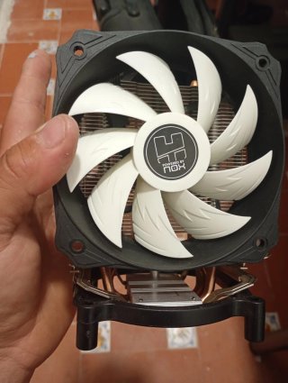 Procesador Intel Xeon E5-2689 2.60GHz + disipador