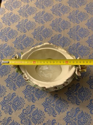 Zuppiera Bassano in ceramica con coperchio