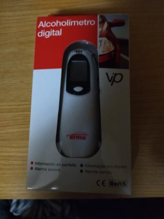 Alcoholímetro digital a pilas