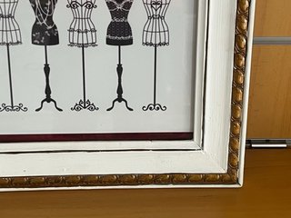 Cuadro Blanco Marrón Maniquíes Estilo Vintage