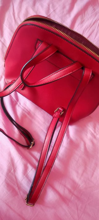 Bolso Mochila VERDE Rojo y Dorado