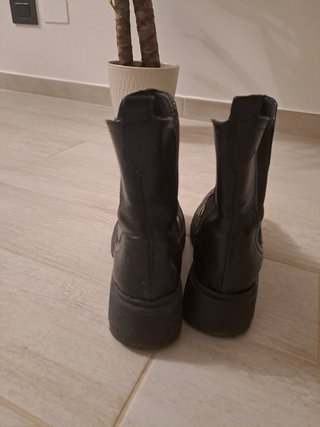 Stivali neri numero 40
