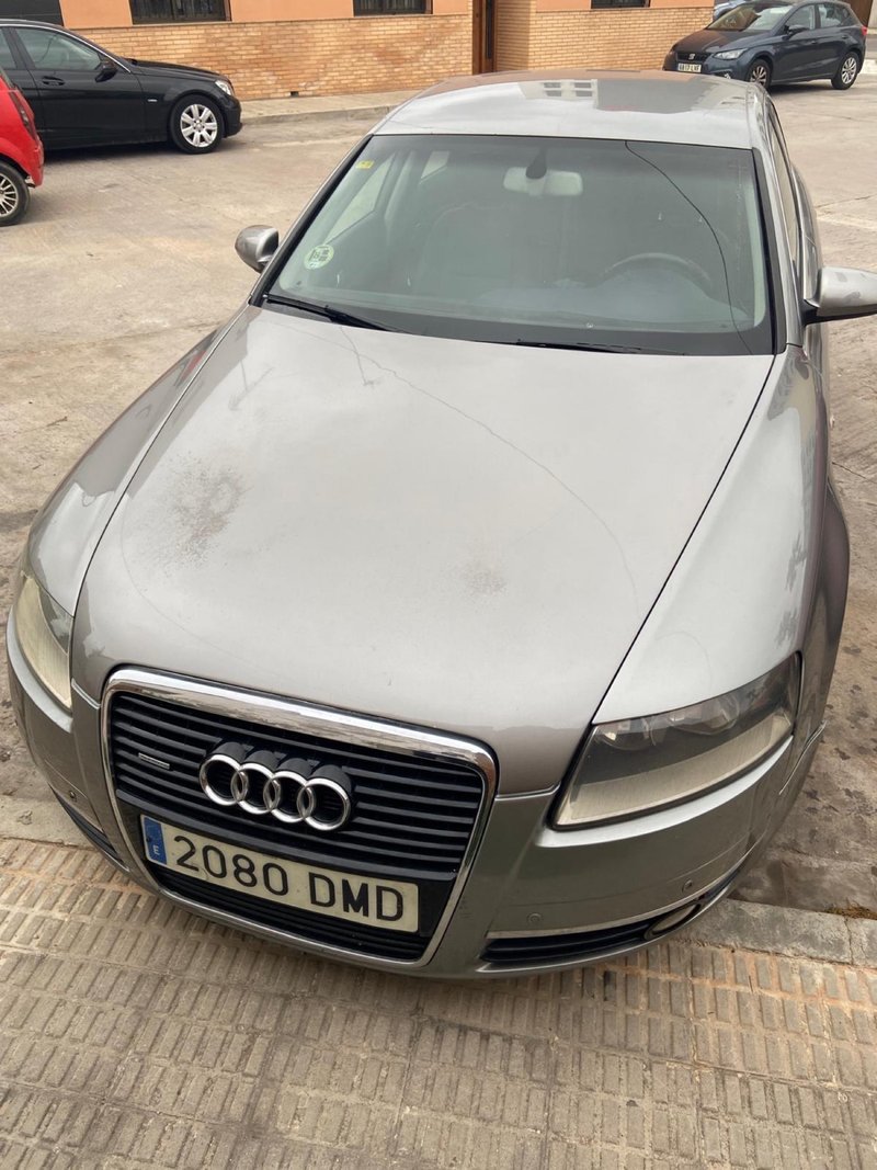 Audi A6 2005 - foto 1