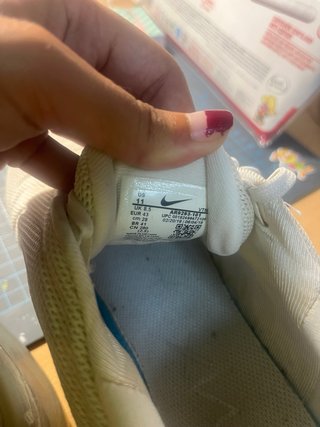 Nike Air Max 270 Talla 43 Beige