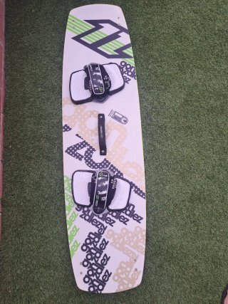 Tabla Kitesurf NORTH KITEBOARDING Gonzales 143/40