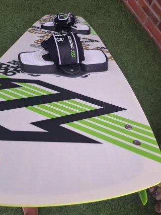 Tabla Kitesurf NORTH KITEBOARDING Gonzales 143/40