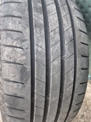 Neumáticos 225/55 R17 Bridgestone