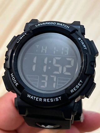 Reloj LAVAREDO digital para hombre
