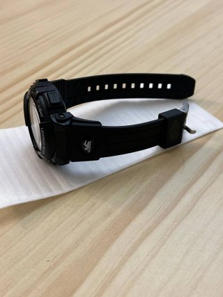 Reloj LAVAREDO digital para hombre