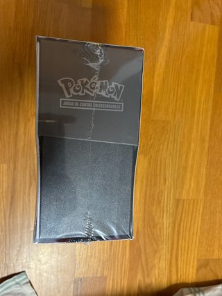 Caja Entrenador Élite Oscuridad Absoluta