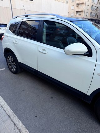 Nissan Qashqai+2 2010