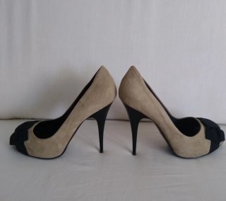 Zapatos de Lujo con tacón de la Firma VICINI T. 39