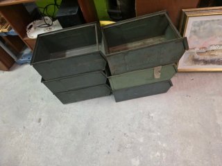 2 Cajas Metálicas Apilables