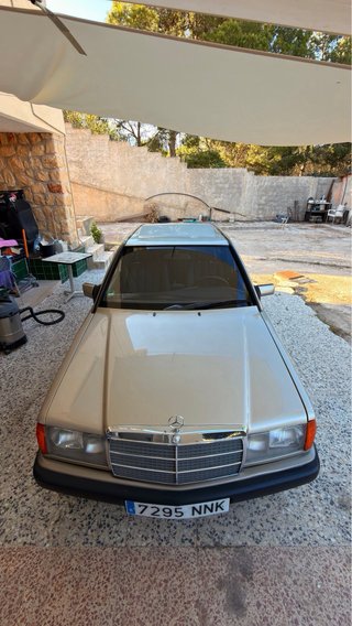 Mercedes-Benz W201 1989