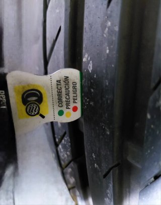 2 Neumáticos 225/45 R 19 96W