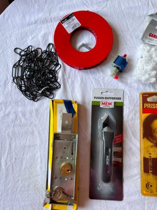 Lote de ferretería y bricolaje