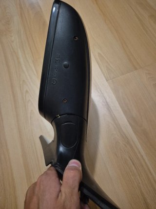 Retrovisor Derecho Golf IV